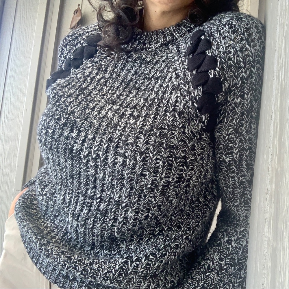 Cute J.O.A. Los Angeles sweater